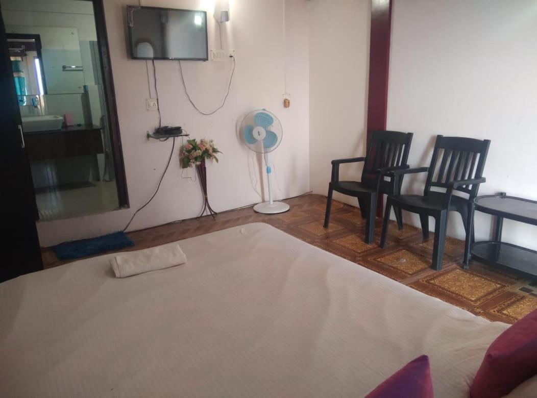 Hotel Abode Me Me Ai Haven Czerapuńdżi Zewnętrze zdjęcie
