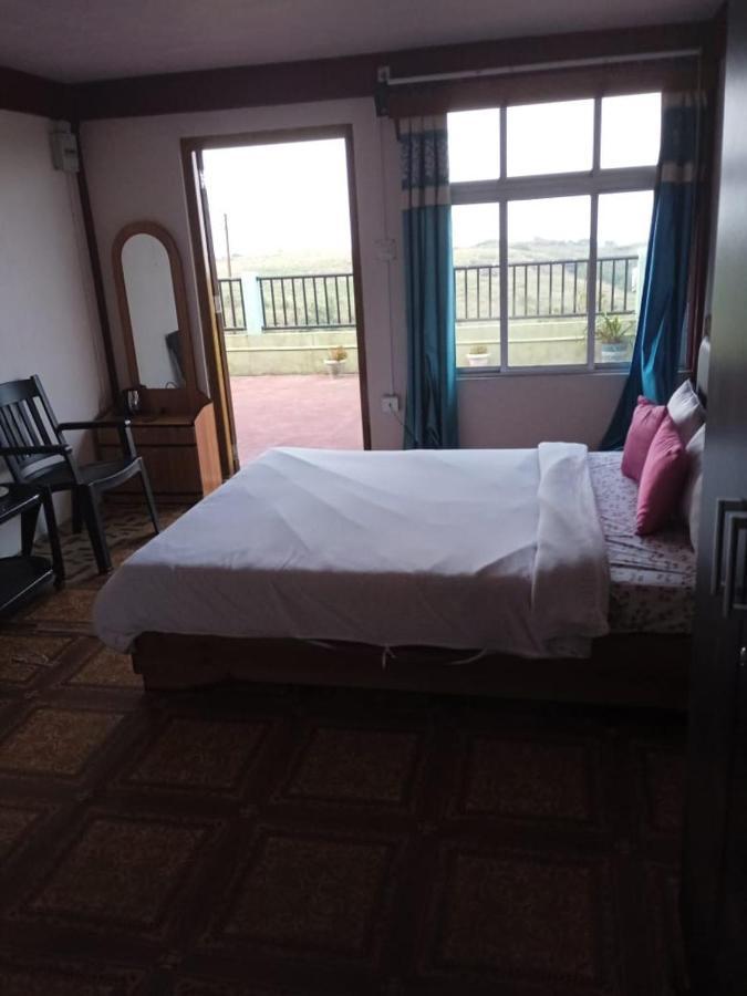 Hotel Abode Me Me Ai Haven Czerapuńdżi Zewnętrze zdjęcie
