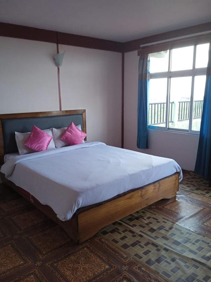 Hotel Abode Me Me Ai Haven Czerapuńdżi Zewnętrze zdjęcie