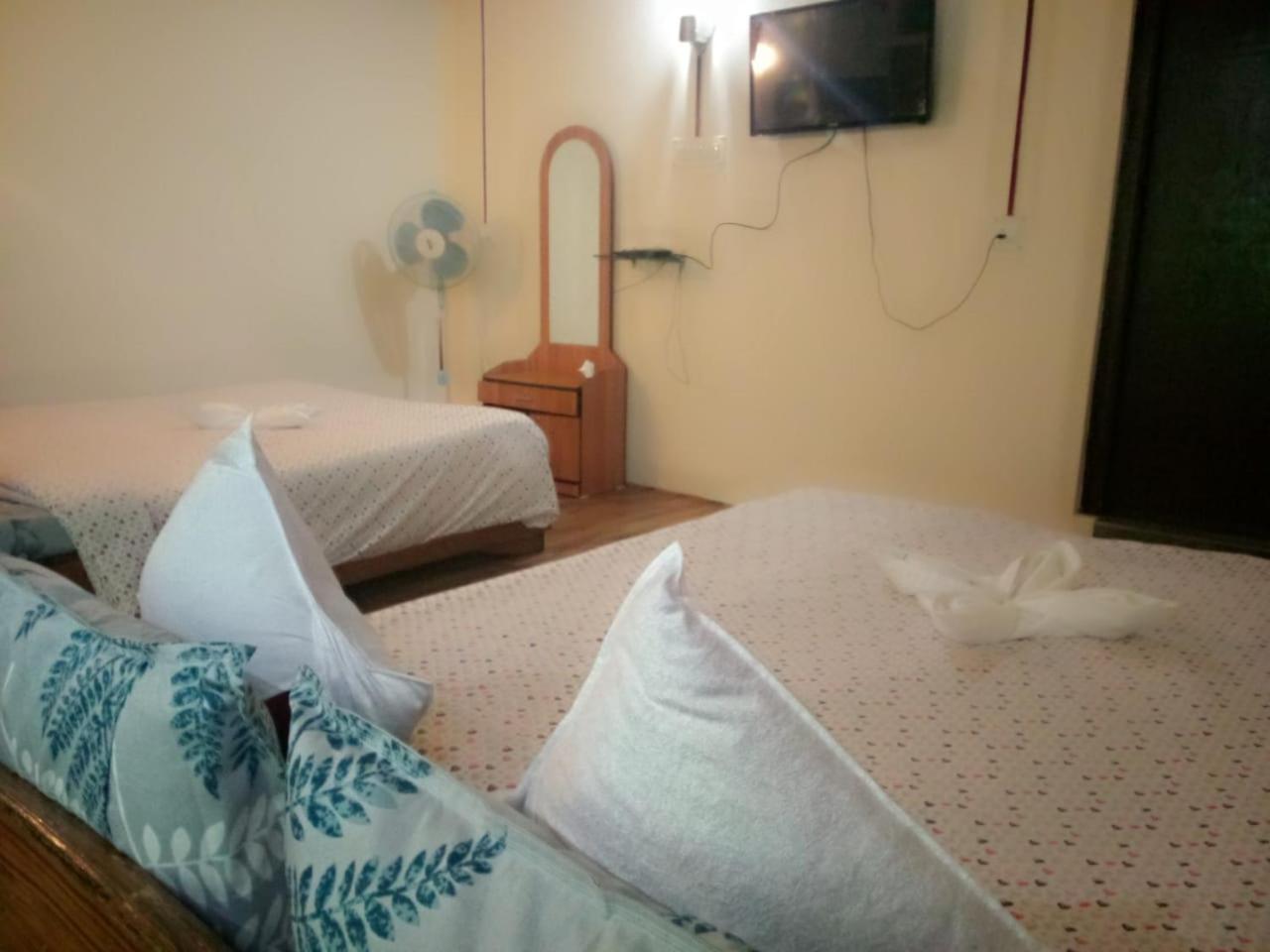 Hotel Abode Me Me Ai Haven Czerapuńdżi Zewnętrze zdjęcie