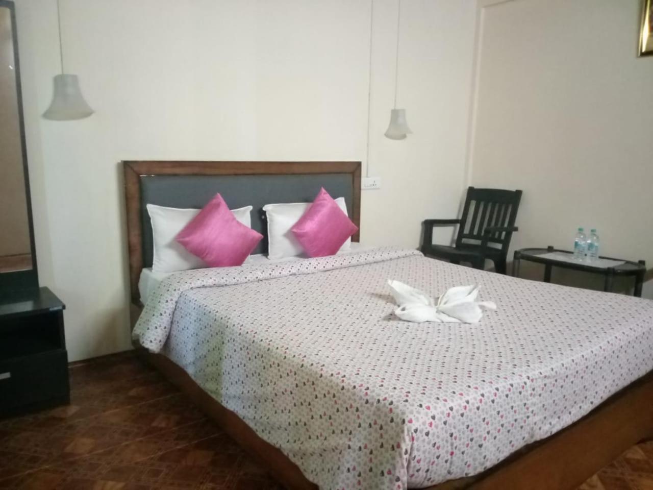 Hotel Abode Me Me Ai Haven Czerapuńdżi Zewnętrze zdjęcie