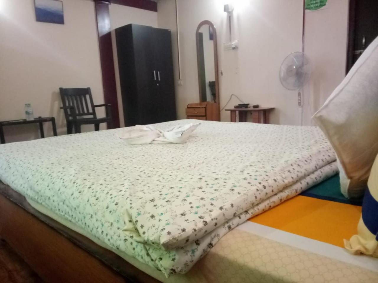Hotel Abode Me Me Ai Haven Czerapuńdżi Zewnętrze zdjęcie